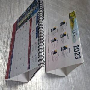 Calendario Triangular con espirales metálicos / Calendarios de Cartulina de una hoja doblada, mínimo docena